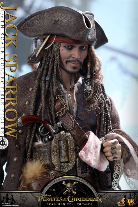 jack sparrow figurine